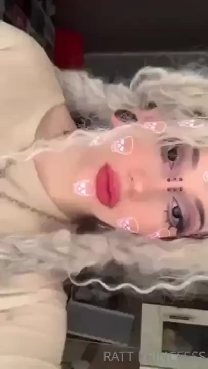 I like to listen to japanese songs peculiar and interesting does tebbe 