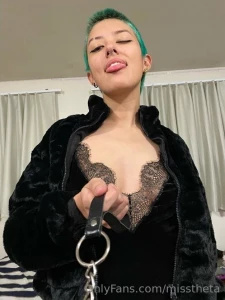 I want to walk you like a dog