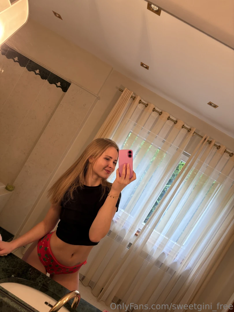 Von 1-10 wie geil findest du meinen arsch 