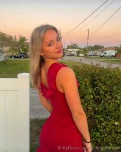 Calliereece just turned 18 and made content for the first time be the part 47