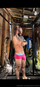 Too hot for youtube to handle well that s what youtube told me pretty