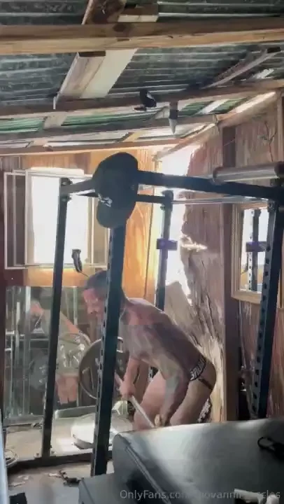 Another quick workout set 