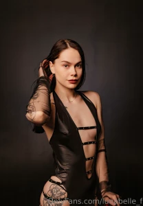 Do u wanna find my dark side dm me