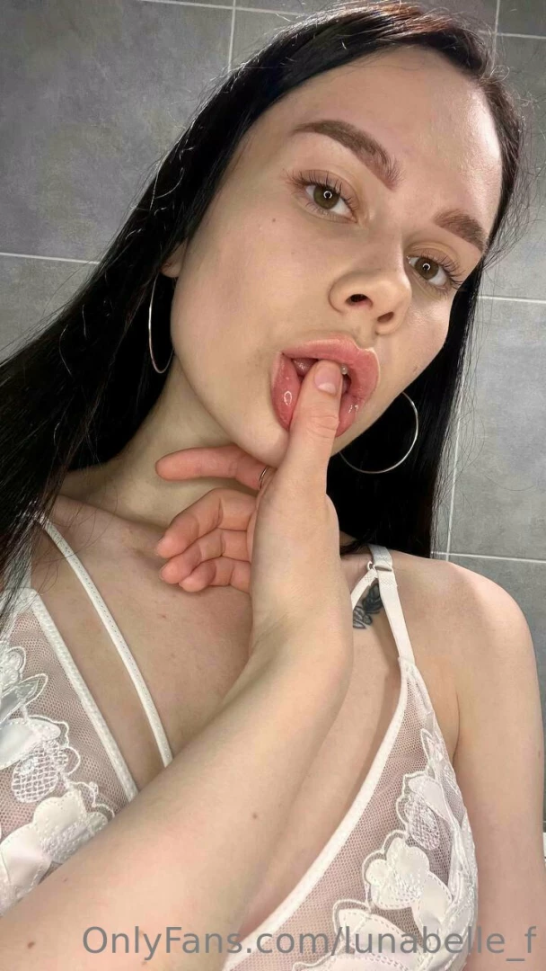 These lips ask for a fiery kiss 