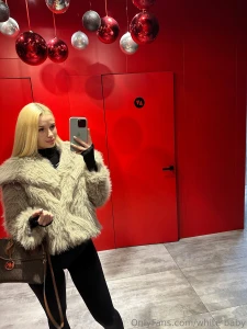 How are you doing i bought myself a fake fur coat it s not expensive part 1