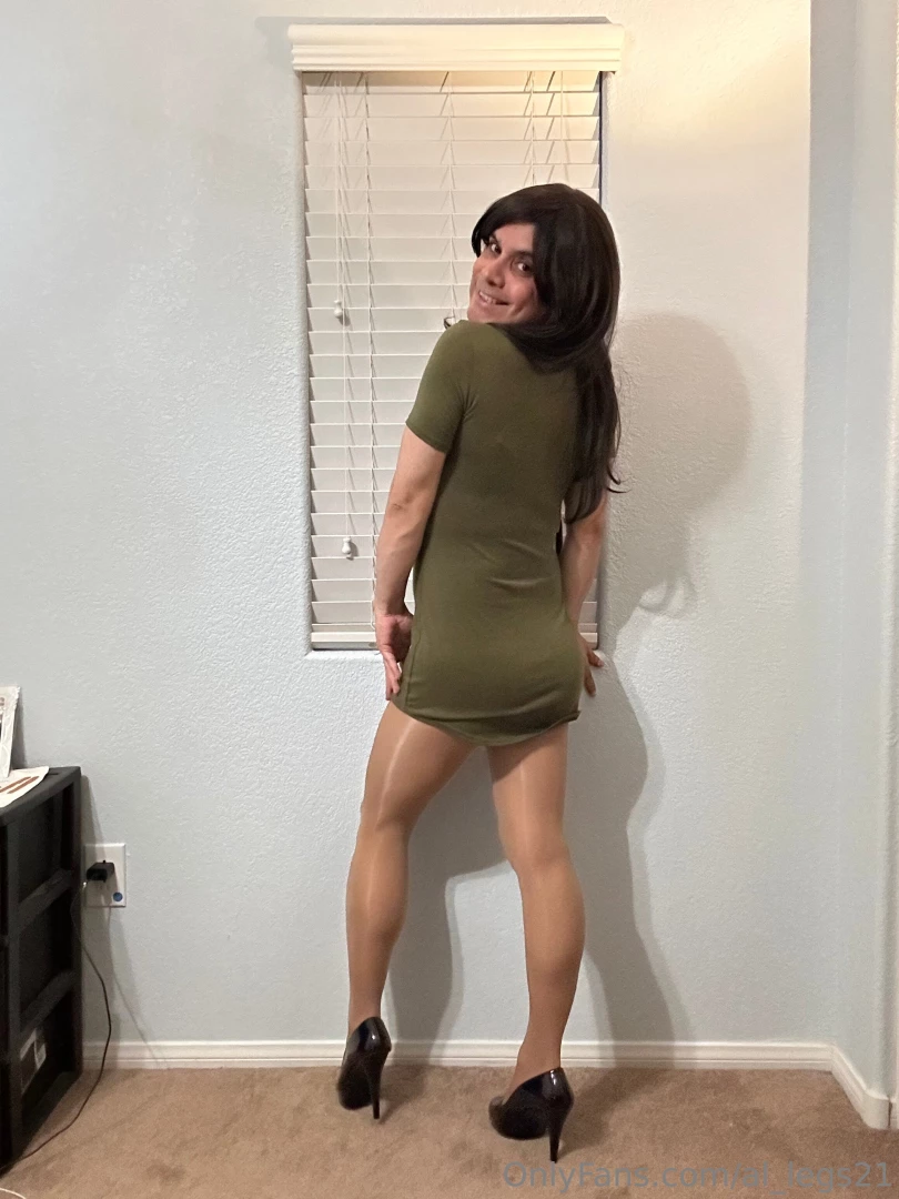 Waiting for you for the cold to go away 