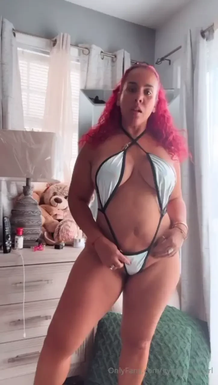 Yourbestkeptsecret99 is your favorite spanish babe this latina queen 