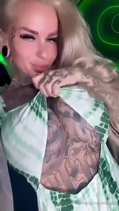 I m not a tease okay maybe just a little