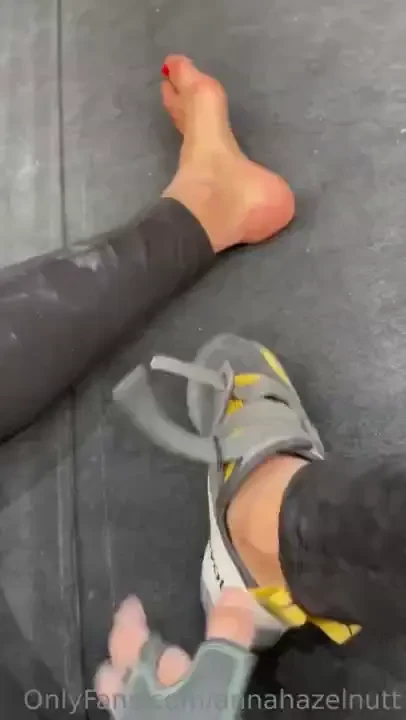 Crack fest went well feet r tired and sore 