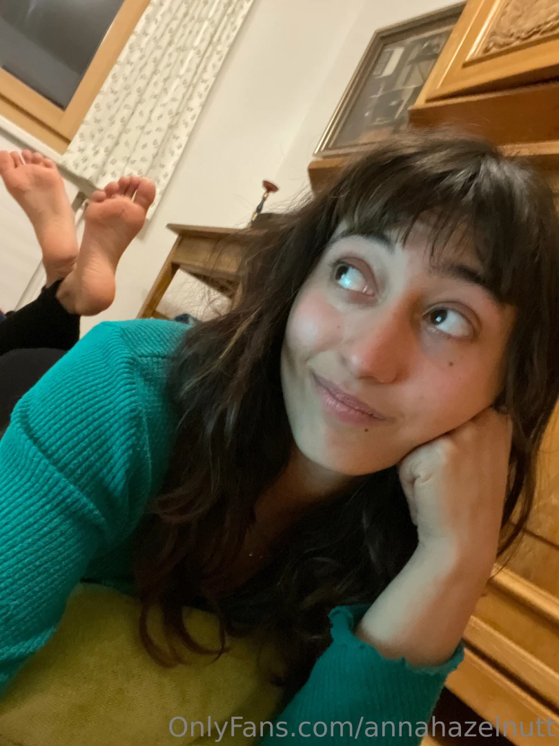 Waiting for the rock to dry heeelp i feel so cooped up lmk if any of y 