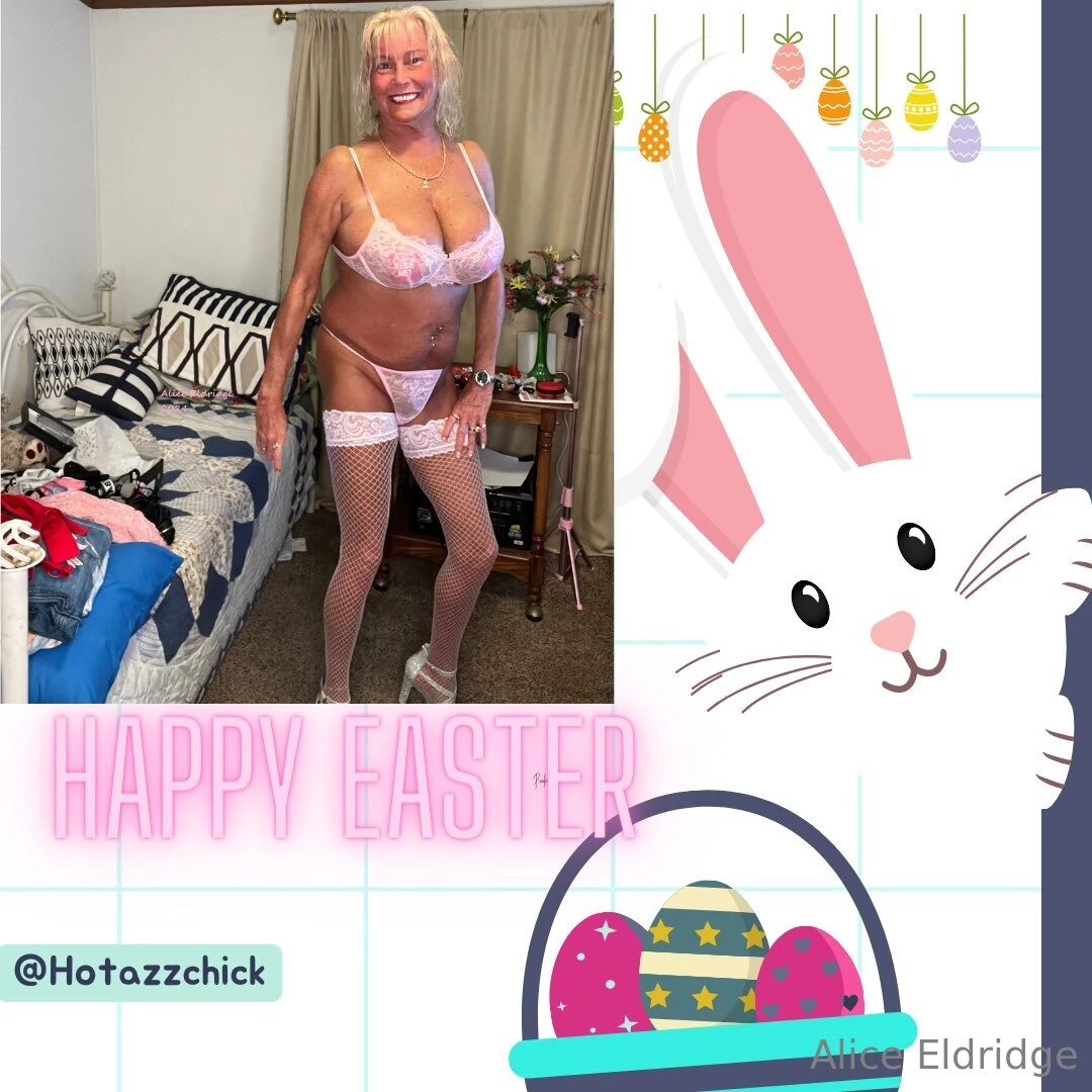 Happy easter - reminder that i will be live tonight at 9pm 