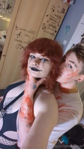 Some halloween photos with the husband to celebrate my return to part 1