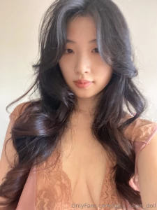 Just took a shower and i smell really good hit on me rn