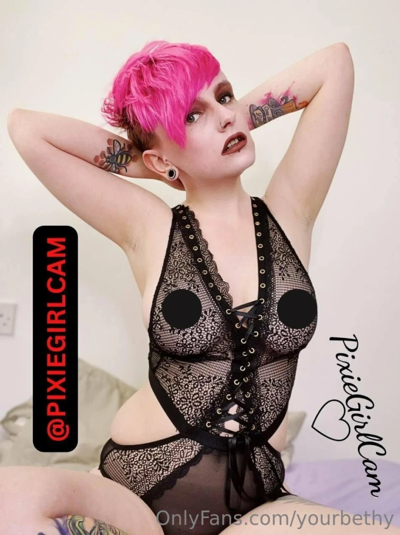 Pixiegirlcam has hair as pink as her pussy sub for free amp find out part 7 