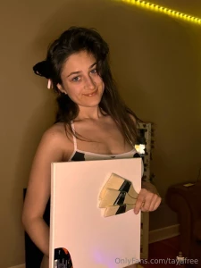 My live show is just hours away i m getting ready for our hot creative