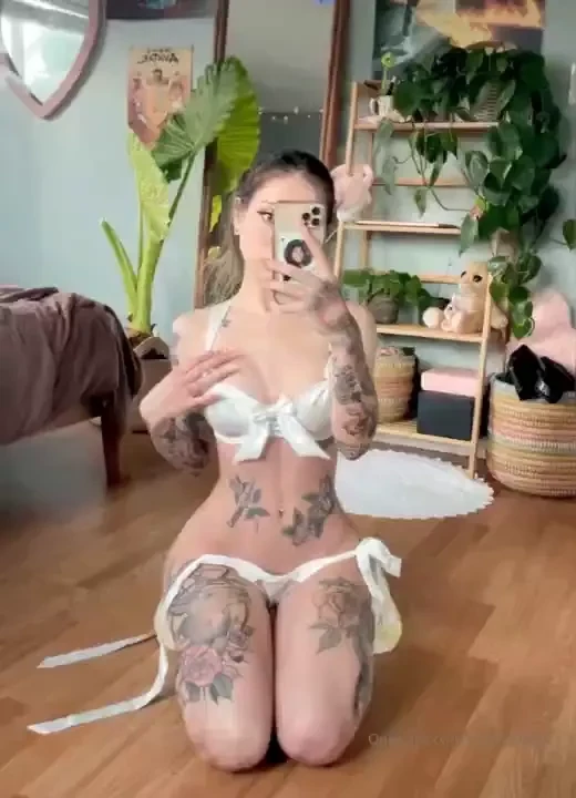 Should i make more gifs of me stripping hehe 