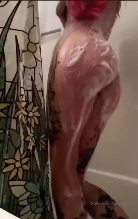 If ya missed it i sell full nudes now message me on here for details 