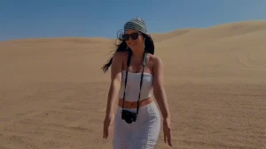 Marggooo and miameetsworld set out for a desert photoshoot and ended