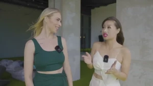 Yourfortunecookie and mindsetmentor are going over some basic phrases