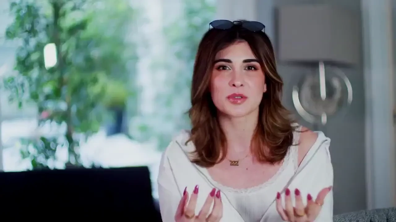 Today sweetbutsavvy discusses her favorite shots and scenes from the 