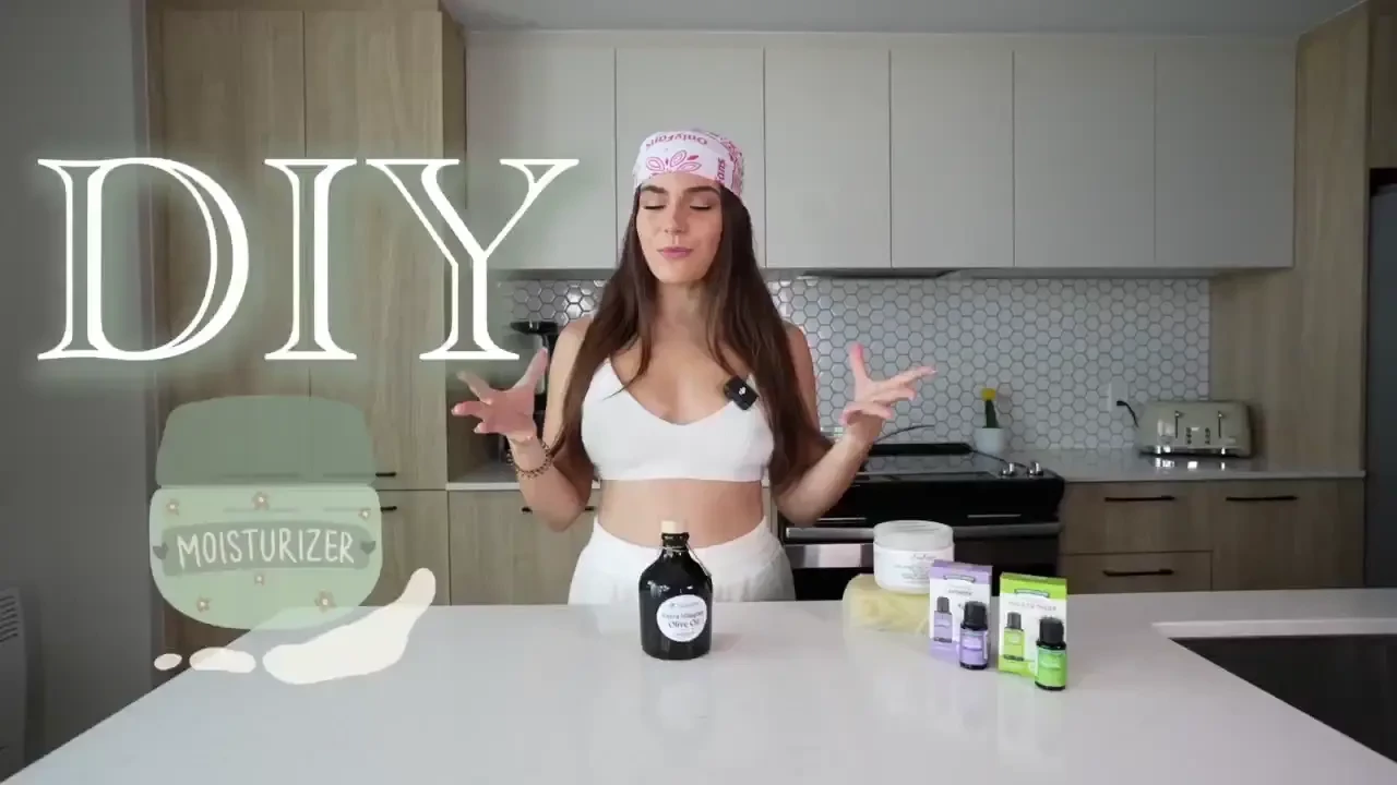 Immerse yourself in a creative session with emmakatalis as she 