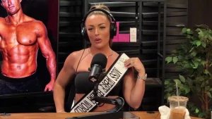 Mandysacstv shares her journey of strict dieting workouts and mental