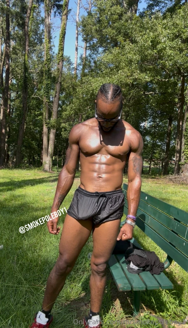 Mrsmokepoleboy1 part 4 