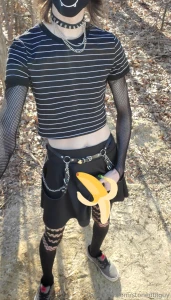 Banana or peach part 1