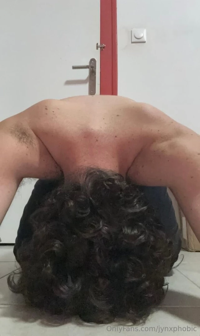 I m your goddess this is what you get for not listening to me the part 1 