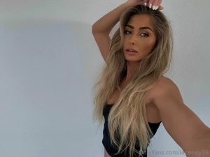 Hey mein s er ich hab mich mal fertig gemacht bin aber heute mega