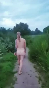 Wir gingen gestern abend die letzte gassi runde und es hat angefangen