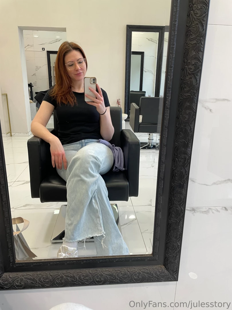 So jetzt erstmal die haare sch n machen lassen 