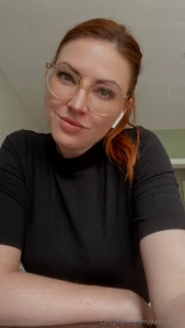 Ich bin gerade zuhause rein und koche gleich was sch nes was hast du f