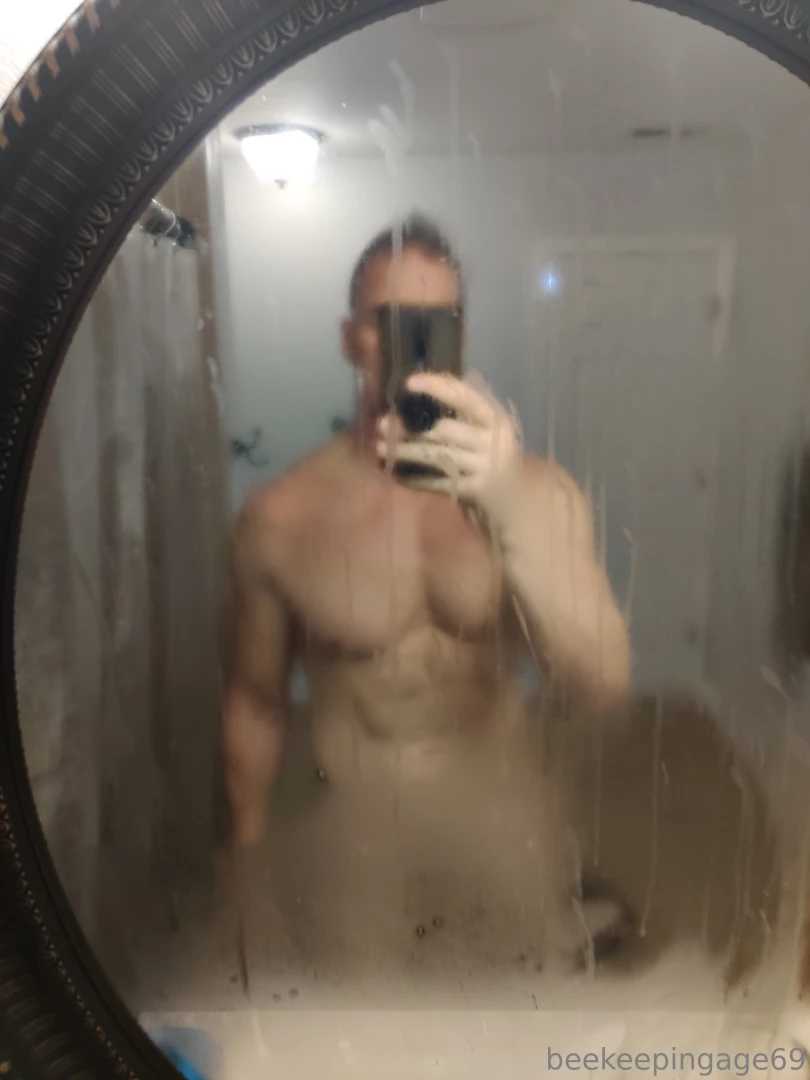 Will you clean my mirror and then clean me 