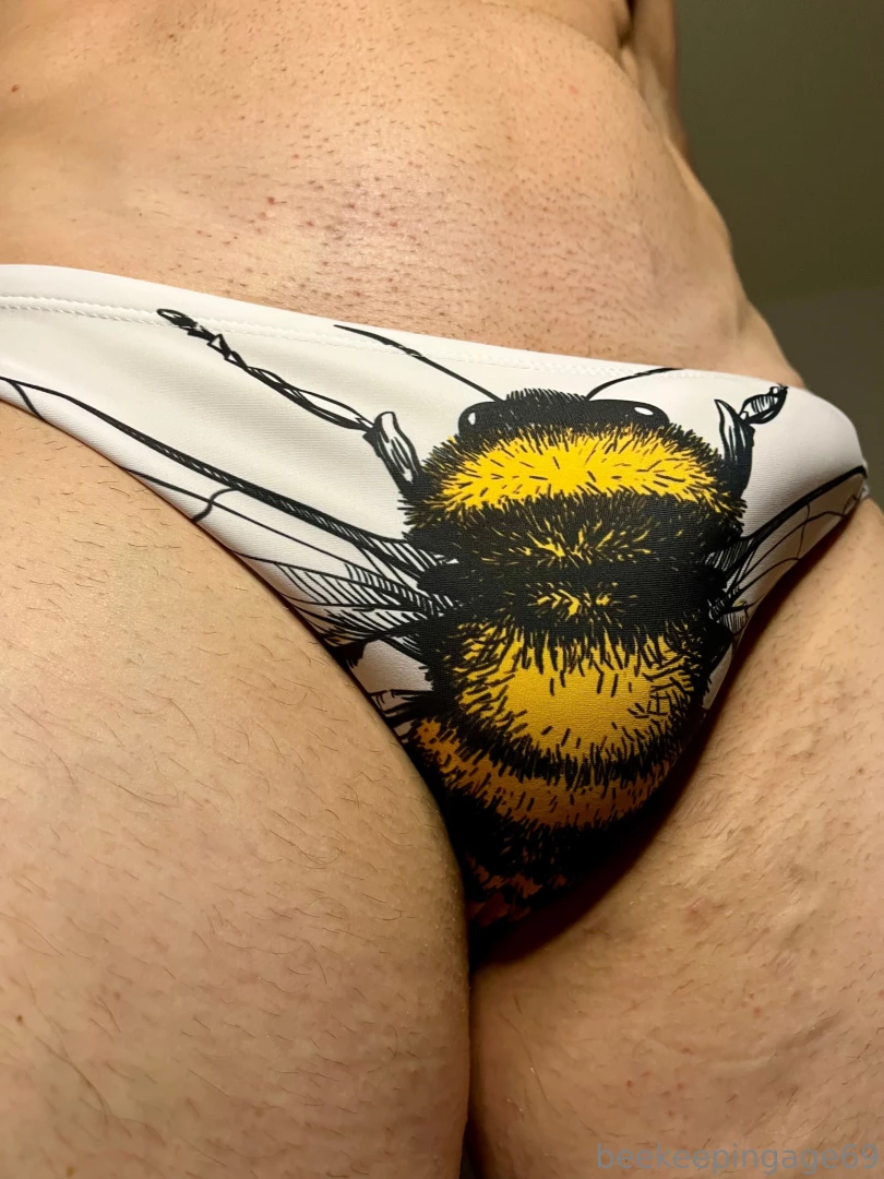 In case you forgot daddy is the only beekeeper 