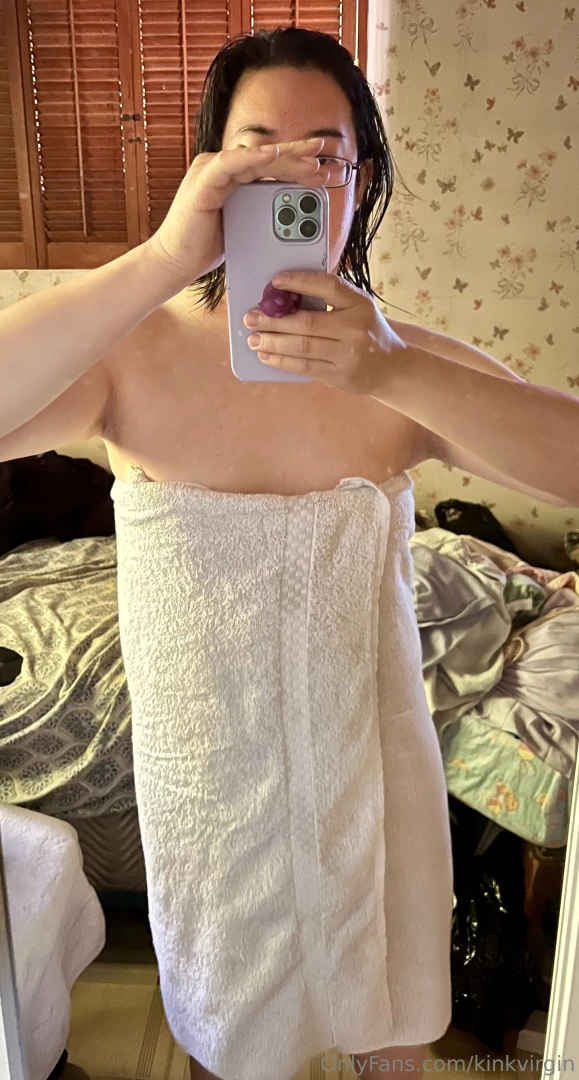 Anyone want to help this girl get ready 