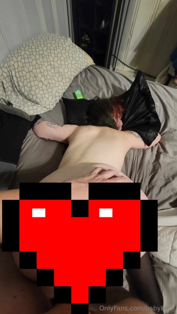 Some hot fucking thicc ass alt babygirl takes the and a load on the 