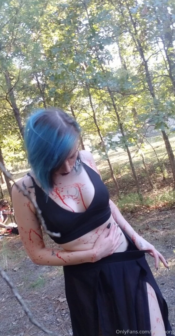 I know i have message to reply to but i think the boyfriend and i are 