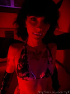 Will forever love the demon girl fit part 1