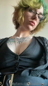 Your bunny girl has arrived