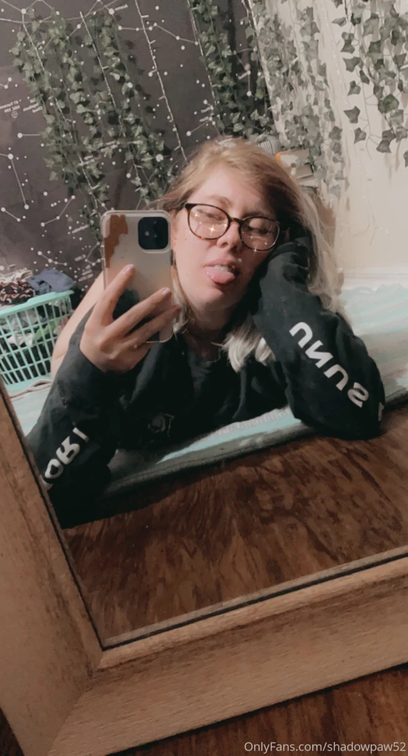 Okay my loves i feel way better question is what do i wanna do first part 1 