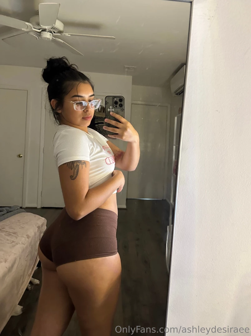 Feeling thick in all the right places check ur dm s for the even 