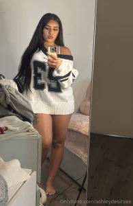Hey loves i m going live tomorrow at 10pm est let me know who s gonna