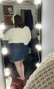 I was having fun with one of my white crop sweaters on the other day w part 4