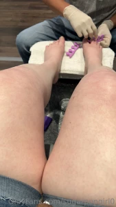 Happy sunday loveys had a fabulous pedicure on friday stay tuned for part 2