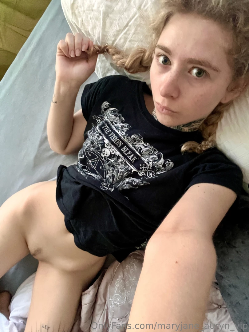 My slit needs attention part 2 
