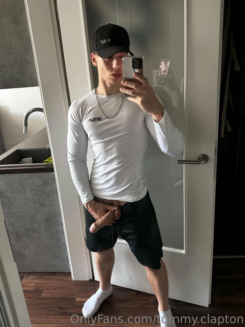 I ve never had sex in the gym it s literally my dream who would get 