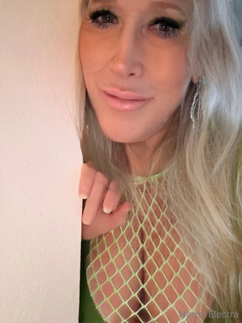 Are you ignoring me babe 