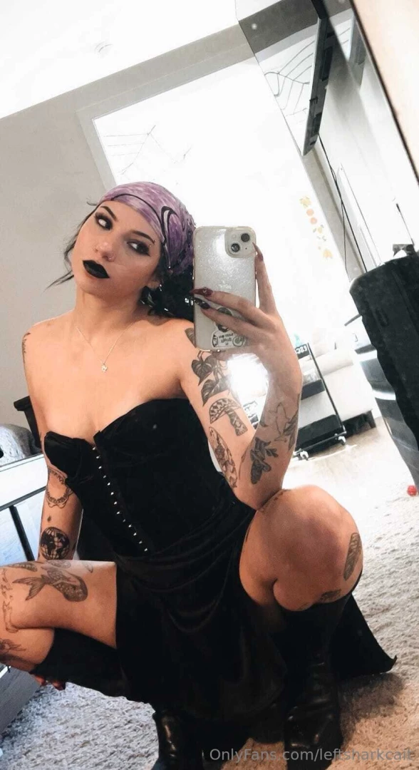 Lovin this pirate outfit 