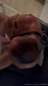 Muscle bull blowjob